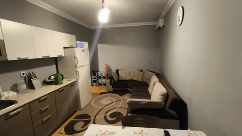 In Baku 50.0 m² house with 2.0 rooms is for rent - Изображение 2