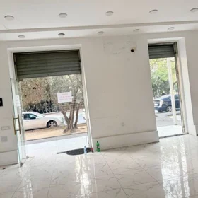In Baku 85.0 m² commercial is for rent - Изображение 2