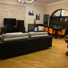Baku-da 200.0 m2 mənzil kirayə verilir - Şəkil 3