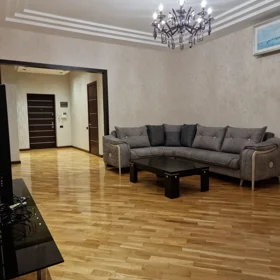 Baku-da 110.0 m2 mənzil kirayə verilir - Şəkil 2