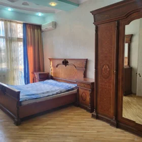 In Baku 180.0 m² apartment is for rent - Изображение 5