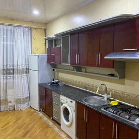 Baku-da 91.0 m2 mənzil kirayə verilir - Şəkil 2