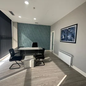In Baku 160.0 m² office is for rent - Изображение 2