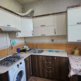 In Baku 60.0 m² apartment is for rent - Image 5