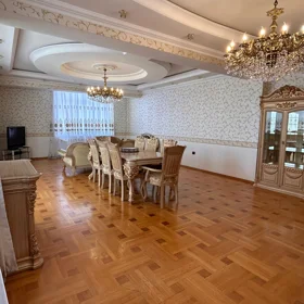 Baku-da 164.0 m2 mənzil kirayə verilir - Şəkil 2