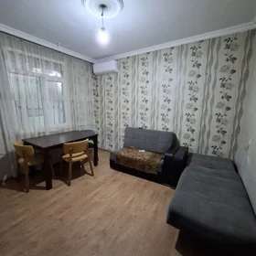 In Khirdalan 60.0 m² house with 2.0 rooms is for rent
