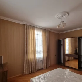 In Baku 150.0 m² house with 5.0 rooms is for rent - Изображение 2