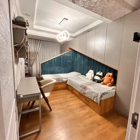 In Baku 125.0 m² apartment is for sale - Image 3