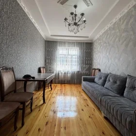In Khirdalan 62.0 m² house with 3.0 rooms is for sale
