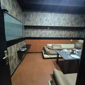 Baku-da 150.0 m2 obyekt kirayə verilir - Şəkil 2