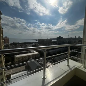 In Baku 250.0 m² apartment is for rent - Image 2