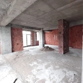 In Baku 120.0 m² apartment is for sale - Image 4