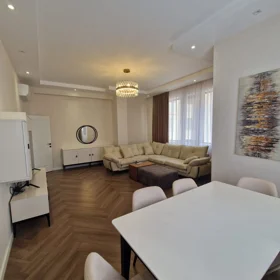 Baku-da 130.0 m2 mənzil kirayə verilir - Şəkil 2