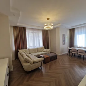 Baku-da 130.0 m2 mənzil kirayə verilir - Şəkil 3