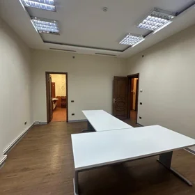 In Baku 274.0 m² commercial is for rent - Изображение 2