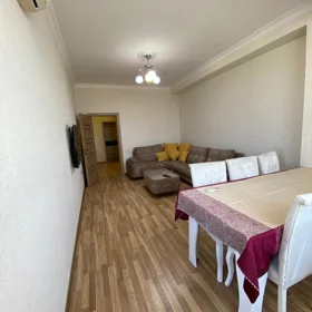 Baku-da 1000.0 m2 mənzil satılır - Şəkil 2