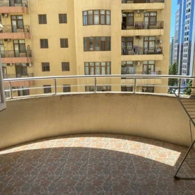 Baku-da 105.0 m2 mənzil kirayə verilir - Şəkil 2