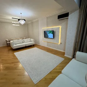 In Baku 90.0 m² apartment is for sale - Изображение 2