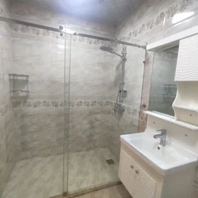 In Baku 64.0 m² apartment is for rent - Image 4