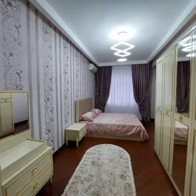 In Baku 80.0 m² apartment is for rent - Image 4