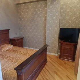 In Baku 65.0 m² apartment is for rent - Image 3