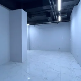 In Baku 301.0 m² commercial is for rent - Image 3