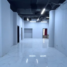 In Baku 301.0 m² commercial is for rent - Image 5