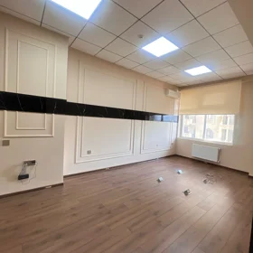 In Baku 145.0 m² commercial is for rent - Image 2