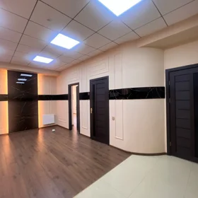 In Baku 145.0 m² commercial is for rent - Image 3