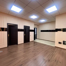 In Baku 145.0 m² commercial is for rent - Image 4