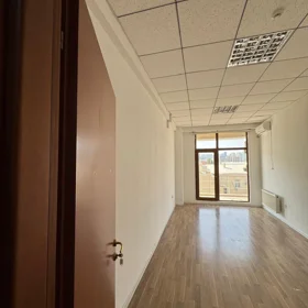 In Baku 25.0 m² commercial is for rent - Изображение 4