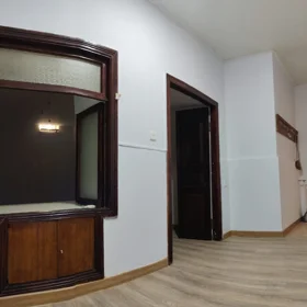 Baku-da 50.0 m2 ofis kirayə verilir - Şəkil 2