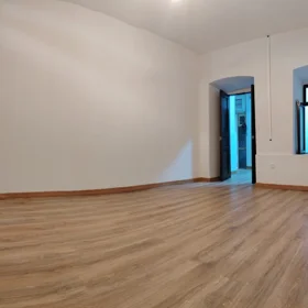Baku-da 50.0 m2 ofis kirayə verilir - Şəkil 4