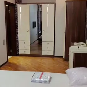 In Baku 70.0 m² apartment is for rent - Image 5