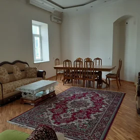 Baku-da 100.0 m2 mənzil kirayə verilir - Şəkil 3