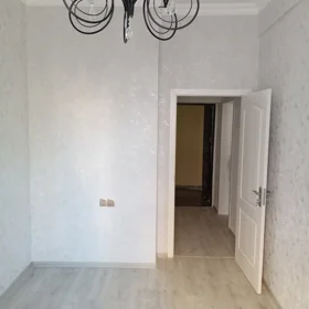 In Khirdalan 45.0 m² apartment is for sale - Image 4