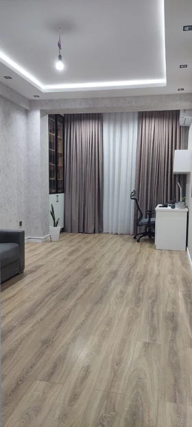 In Baku 64.0 m² apartment is for sale - Image 4