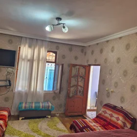 In Khirdalan 54.0 m² house with 2.0 rooms is for sale - Image 4