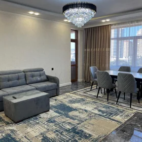 In Baku 108.0 m² apartment is for rent - Image 2