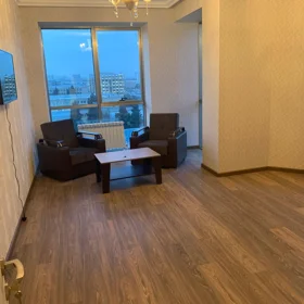 In Baku 80.0 m² apartment is for rent - Image 2