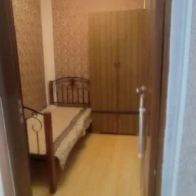In Baku 30.0 m² house with 2.0 rooms is for rent - Image 4
