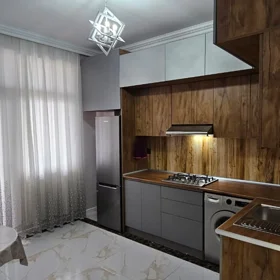 In Baku 72.0 m² apartment is for rent - Image 3