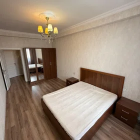 In Baku 135.0 m² apartment is for rent - Image 5