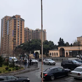 In Baku 72.0 m² apartment is for rent - Image 2