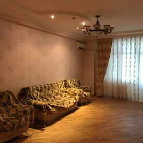 In Baku 160.0 m² apartment is for rent - Image 3