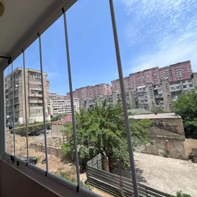 In Baku nan m² apartment is for sale - Image 5
