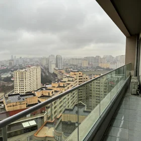 In Baku 87.0 m² apartment is for rent - Image 2