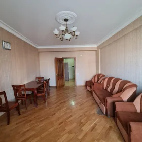 Baku-da 130.0 m2 mənzil kirayə verilir - Şəkil 2