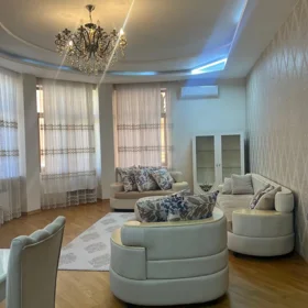 In Baku 180.0 m² apartment is for rent - Изображение 3