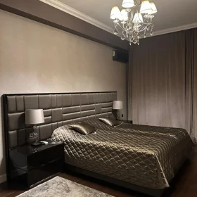 In Baku 155.0 m² apartment is for rent - Image 4